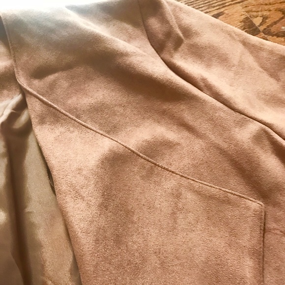 Tan suede jacket - Picture 5 of 5